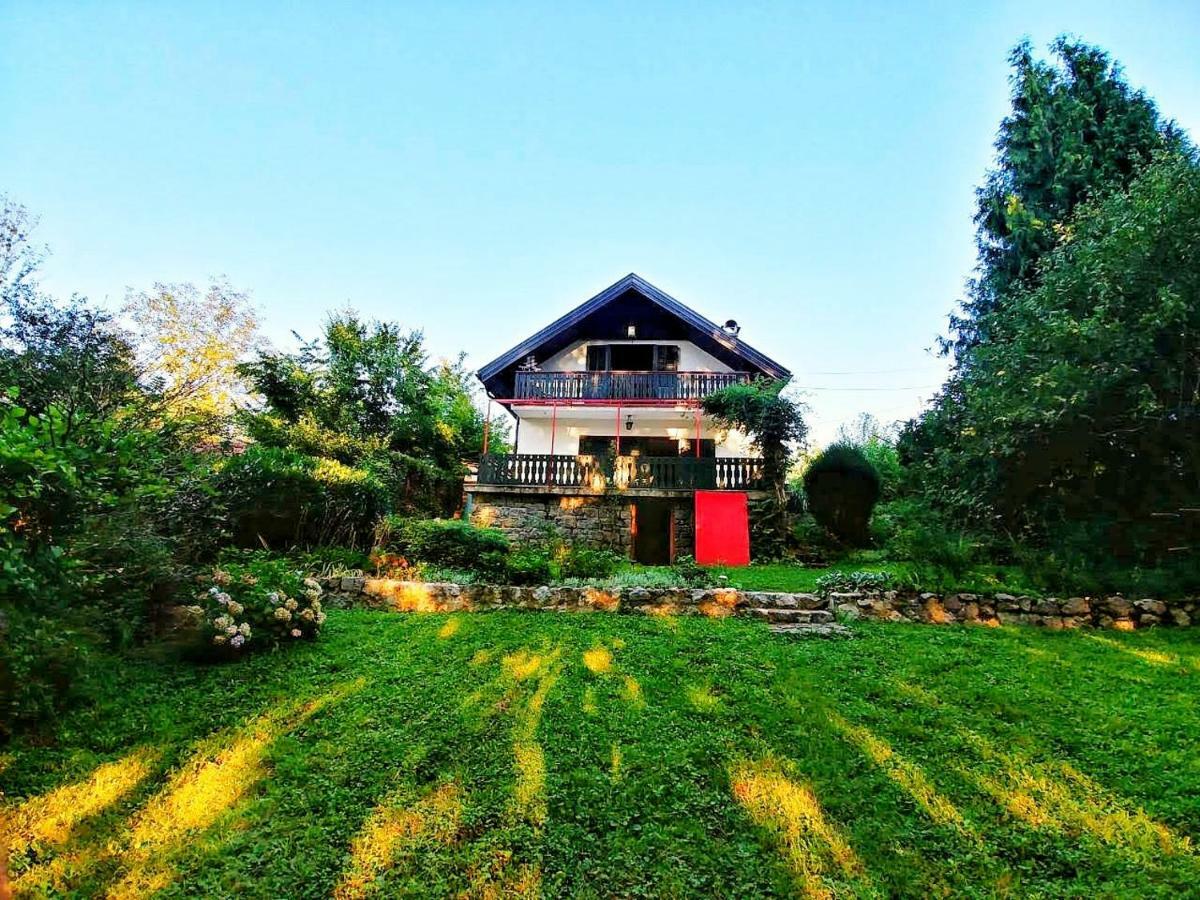 Kuca Za Odmor "Livadica" Villa Netretic Bagian luar foto